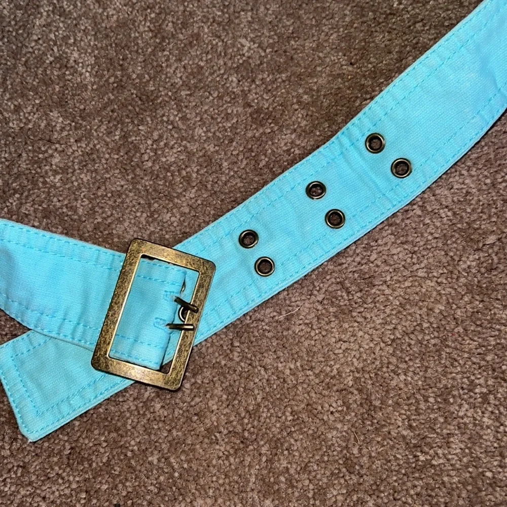 Girls size small blue belt
